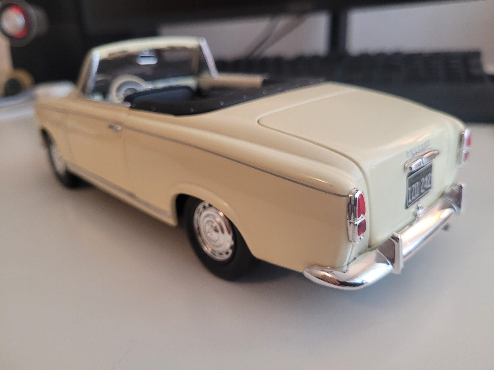Peugeot 403 cabrio, N, Auto, Norev, Ophalen of Verzenden