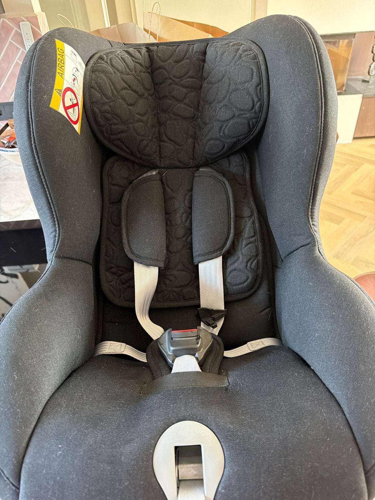 Nieuw Volvo kinderzitje autostoel 9-25 kg, Kinderen en Baby's, Autostoeltjes, Ophalen, Nieuw, Overige merken, Autogordel