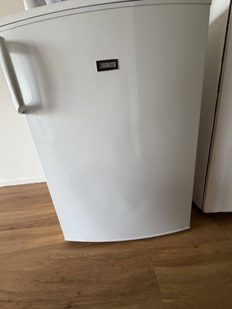 Zanussi koelkast met vriesvak, Witgoed en Apparatuur, Koelkasten en IJskasten, Gebruikt, 75 tot 100 liter, 60 cm of meer, Met vriesvak