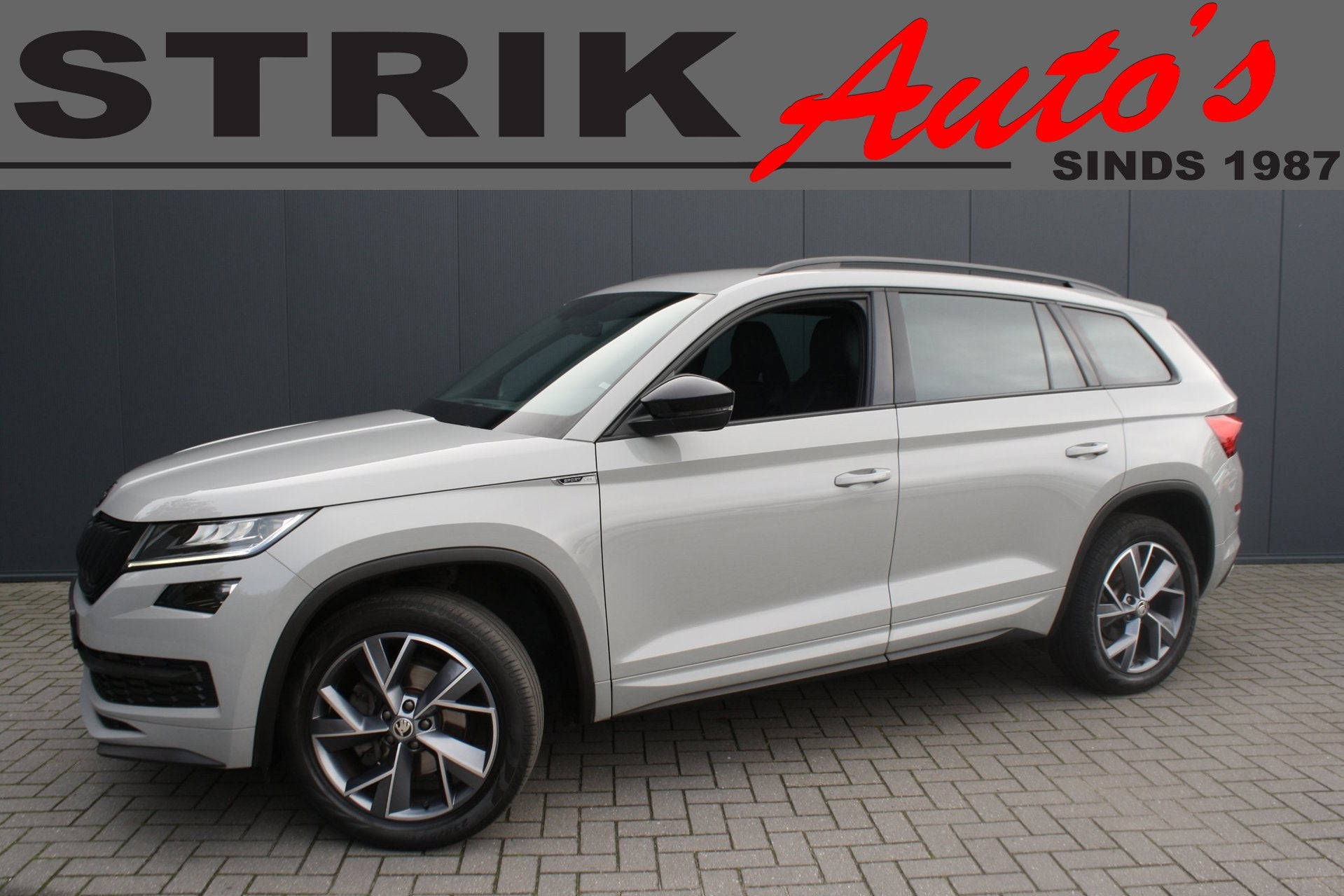 Skoda Kodiaq 1.5 TSI Sportline Business 7p -TREKHAAK - PDC, Auto's, Voorwielaandrijving, 4 cilinders, 150 pk, Origineel Nederlands