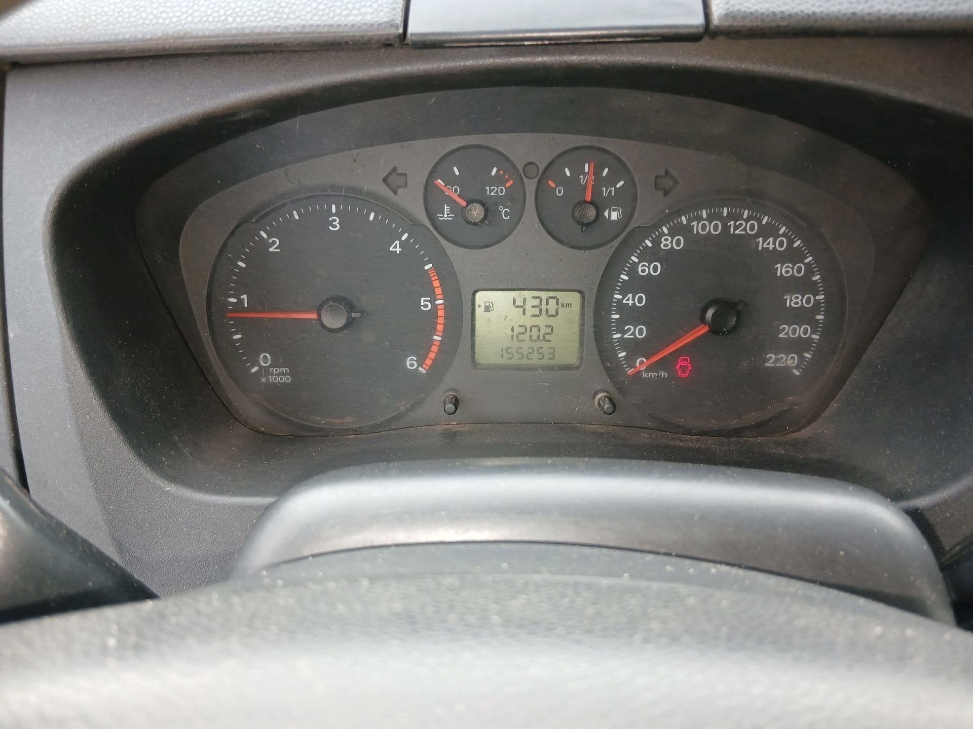 Ford Transit 350 2.4 tourneo 9 persoons 4x, Auto's, Gebruikt, 116 pk, Wit, 1909 kg