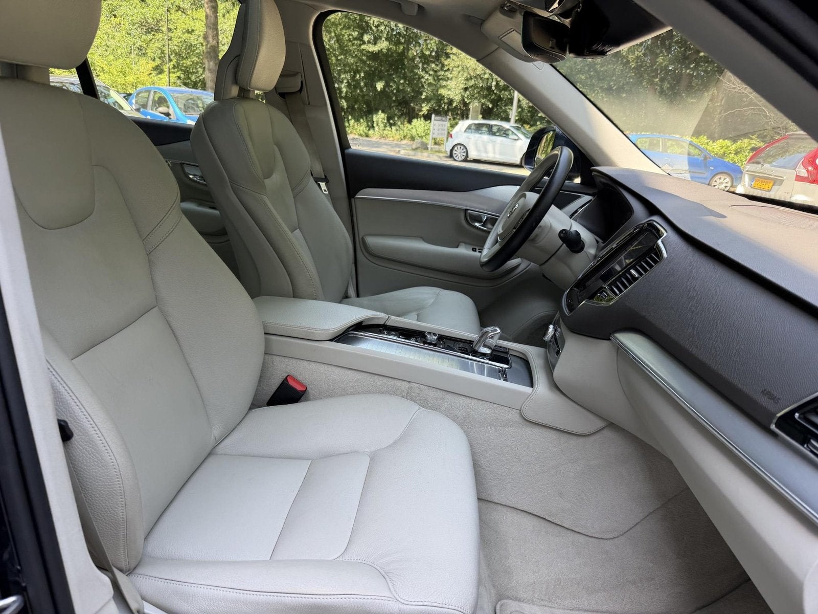 Foto 17 van Volvo XC90 2.0 T8 Twin Engine AWD Inscription