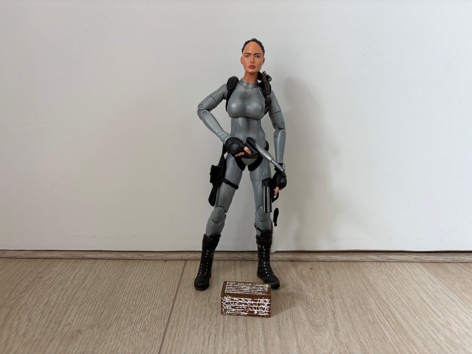 Tomb Raider Lara Croft Wetsuit 17 cm Angelina Jolie, Ophalen of Verzenden, Zo goed als nieuw