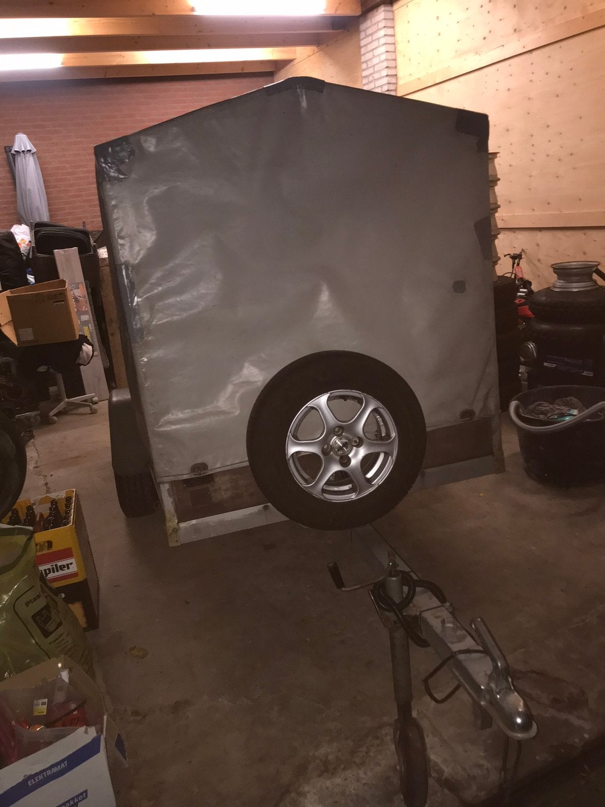 Huifaanhanger te koop – enkelasser, Ophalen, Gebruikt