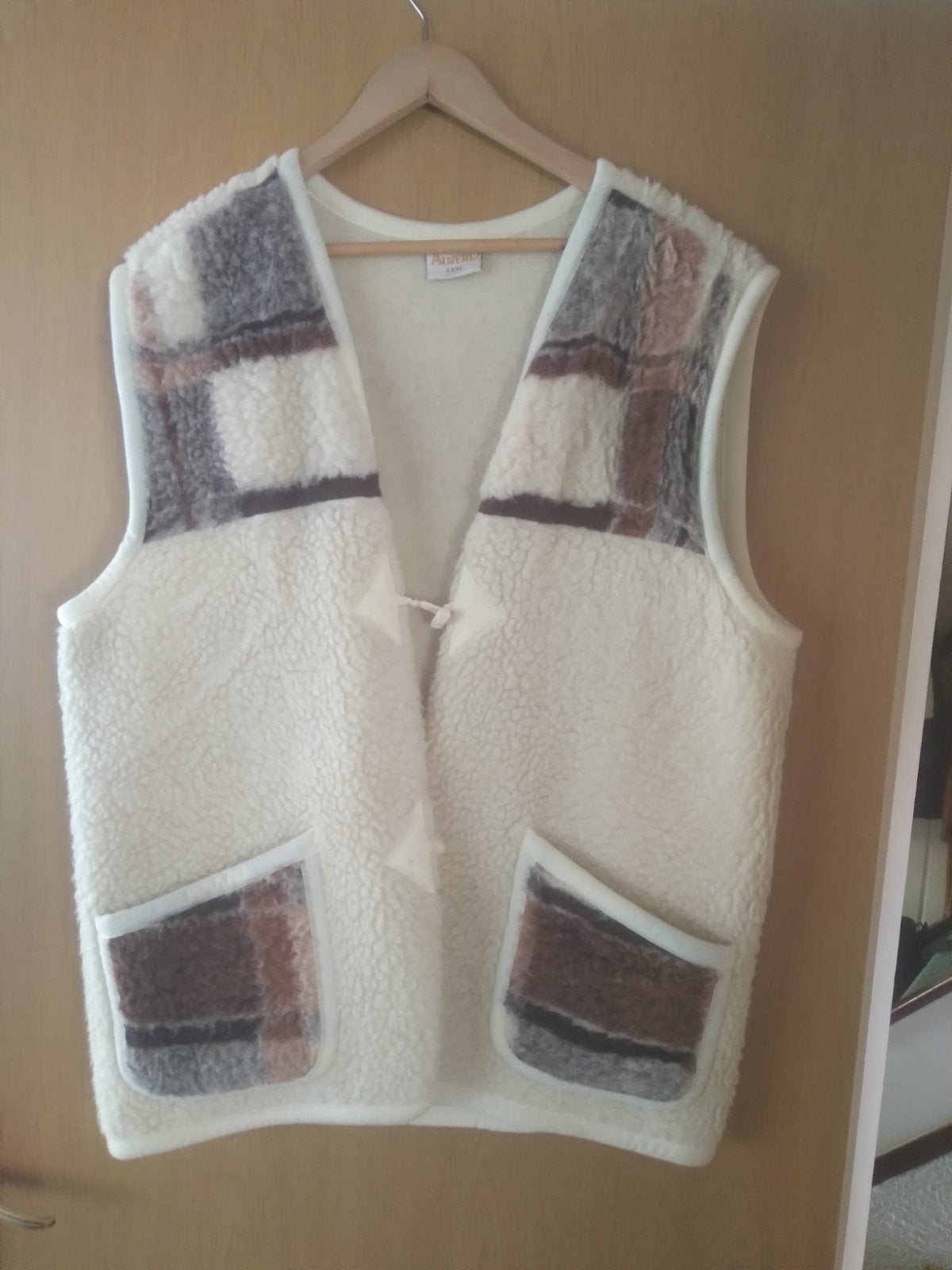 Alwero wollen bodywarmer XXXL, Beige, Maat 46/48 (XL) of groter, Zo goed als nieuw, Alwero