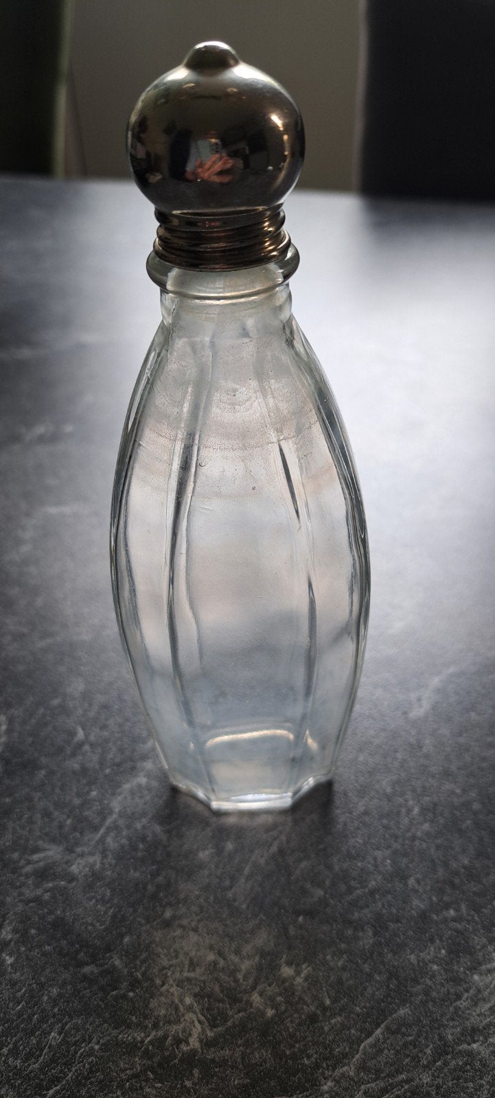 Vintage Glazen Flesje met Zilverkleurige Dop, Antiek en Kunst, Ophalen of Verzenden