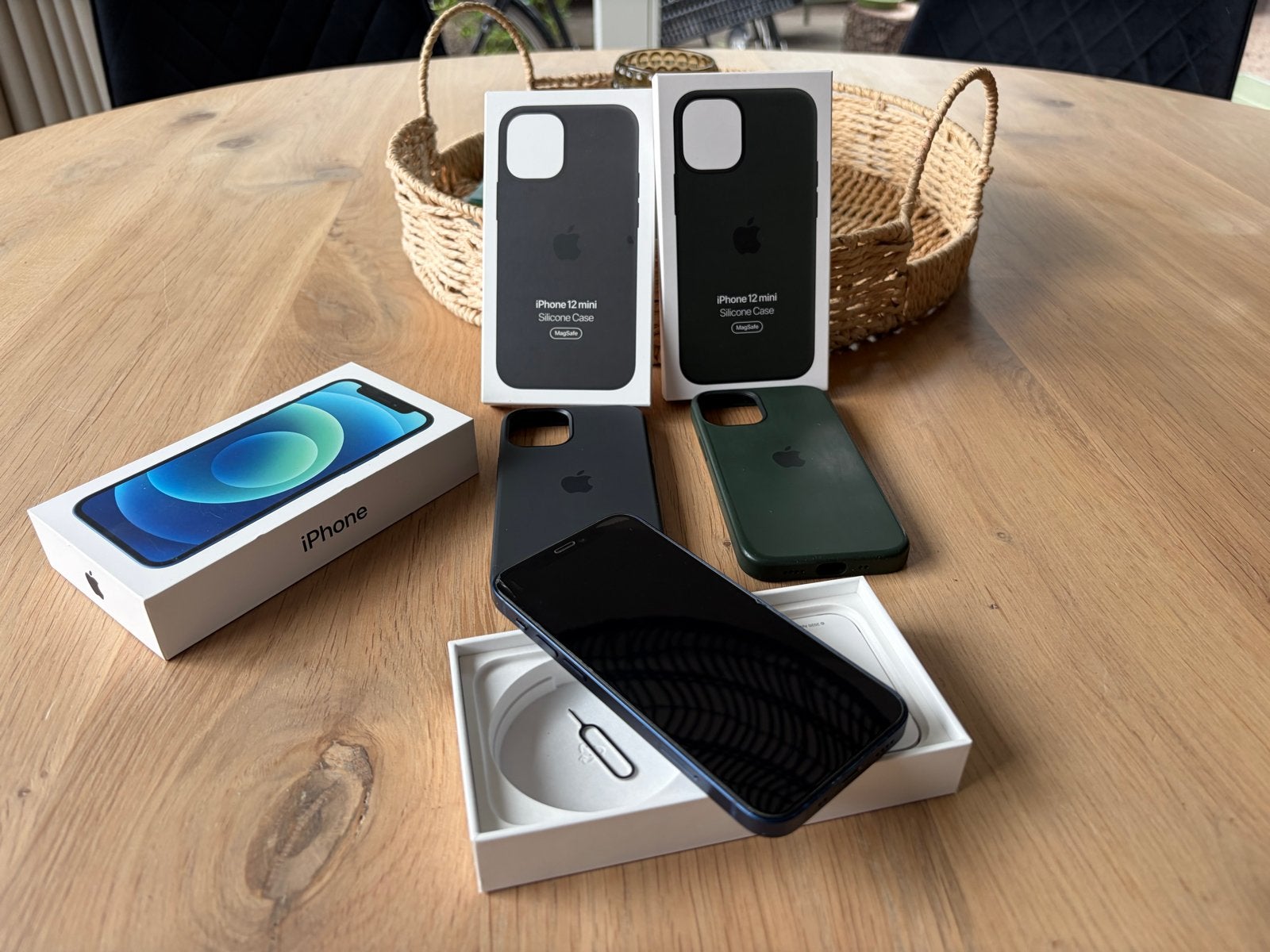 iPhone 12 Mini 128GB Blauw met 2 originele hoesjes, Telecommunicatie, Mobiele telefoons | Apple iPhone, 77 %, Ophalen of Verzenden