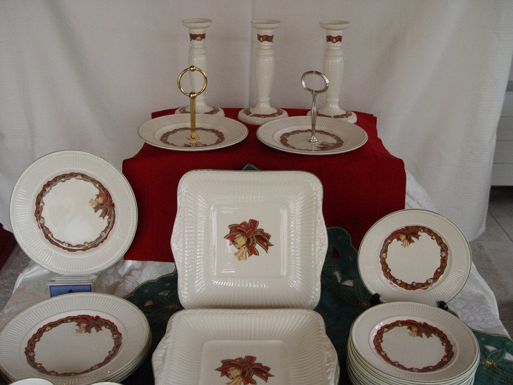 Wedgwood Christmas time kerst kerstservies, Ophalen of Verzenden, Zo goed als nieuw, Aardewerk, Wedgwood