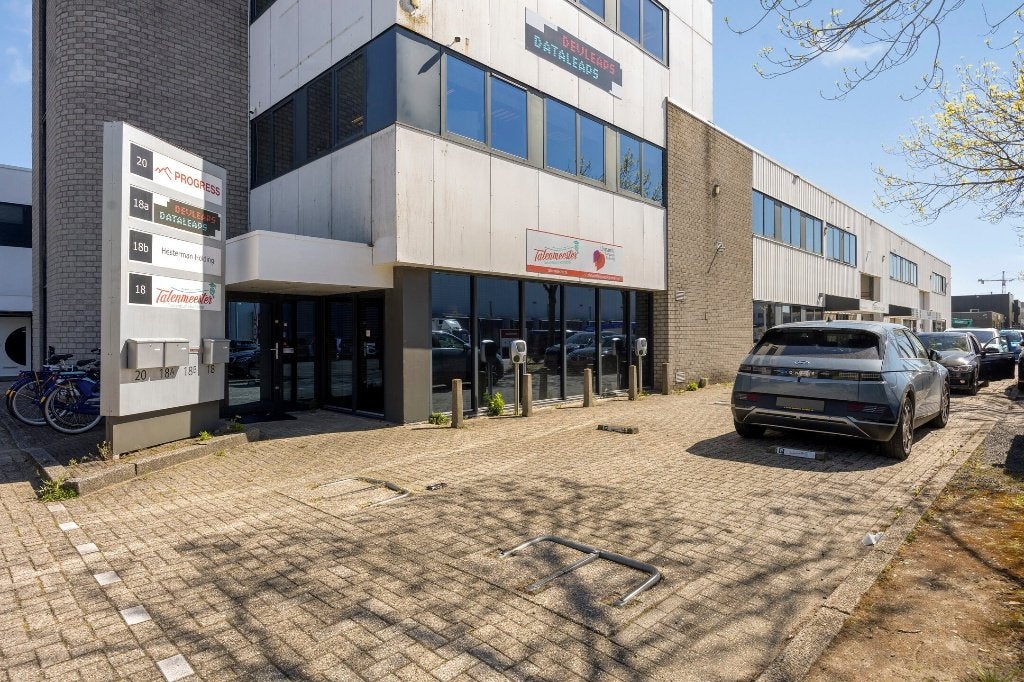 Ruime kantoorruimte te Hoofddorp te huur!, 289 m², Huur, Kantoorruimte