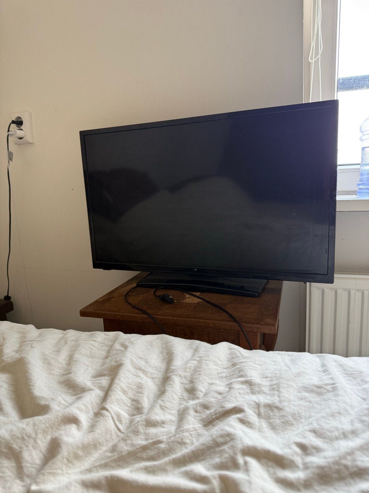 OK. TV 32 inch, 50 Hz, HD Ready (720p), 80 tot 100 cm, Ophalen