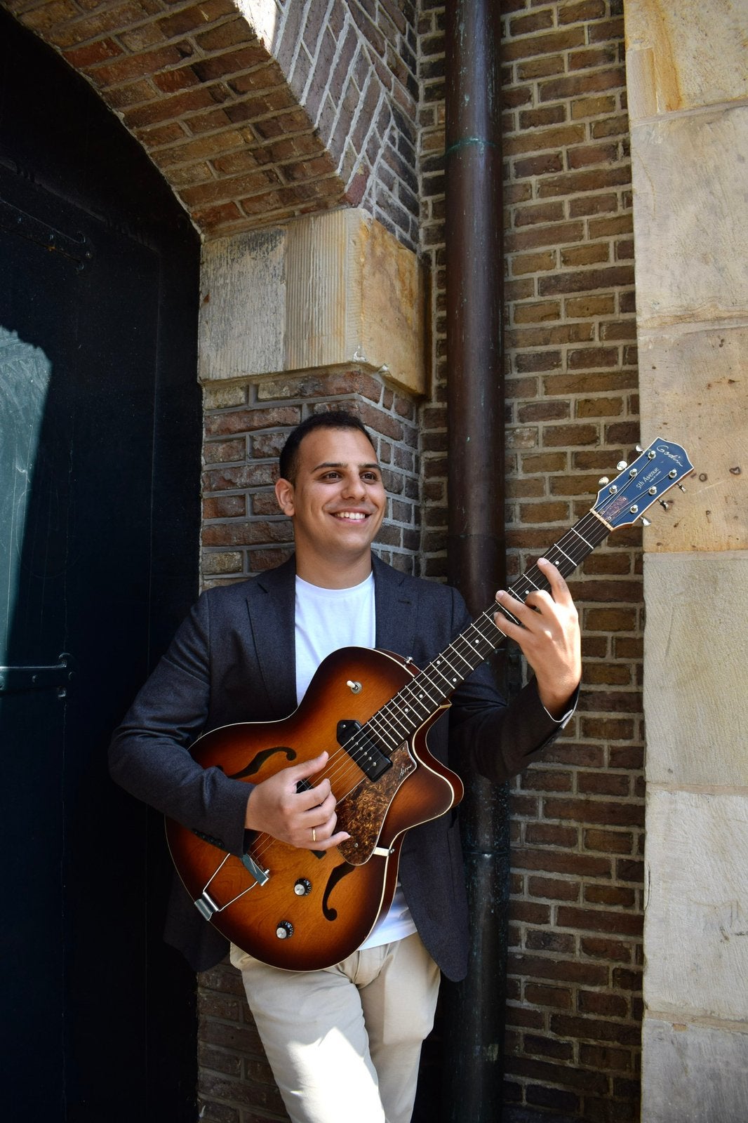 Guitar & Music Theory Lessons in Bezuidenhout/Voorburg, Komt aan huis, Snaarinstrumenten