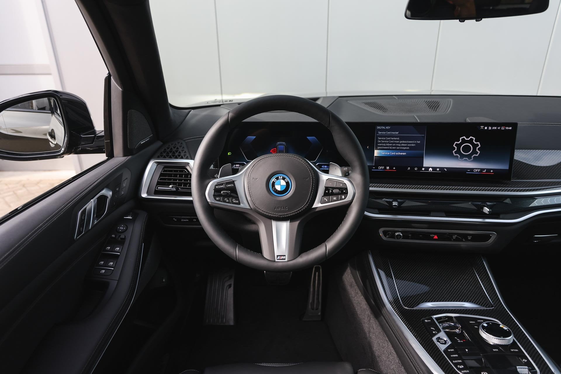 BMW X5 xDrive50e M Sport Automaat / Panoramadak / M Multifun, Dealer onderhouden, 2395 kg, Met garantie (alle), Bedrijf