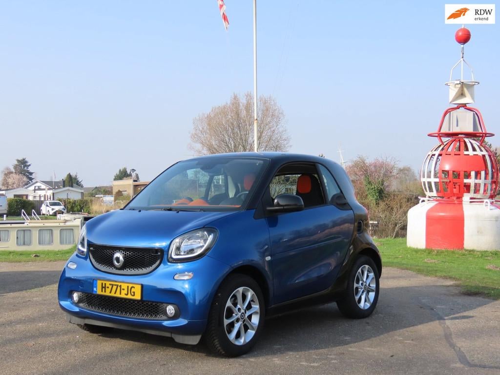 Smart Fortwo 1.0 Prime *VOLL ONDERHOUD !, Gebruikt, Zwart, Handgeschakeld, 2 stoelen