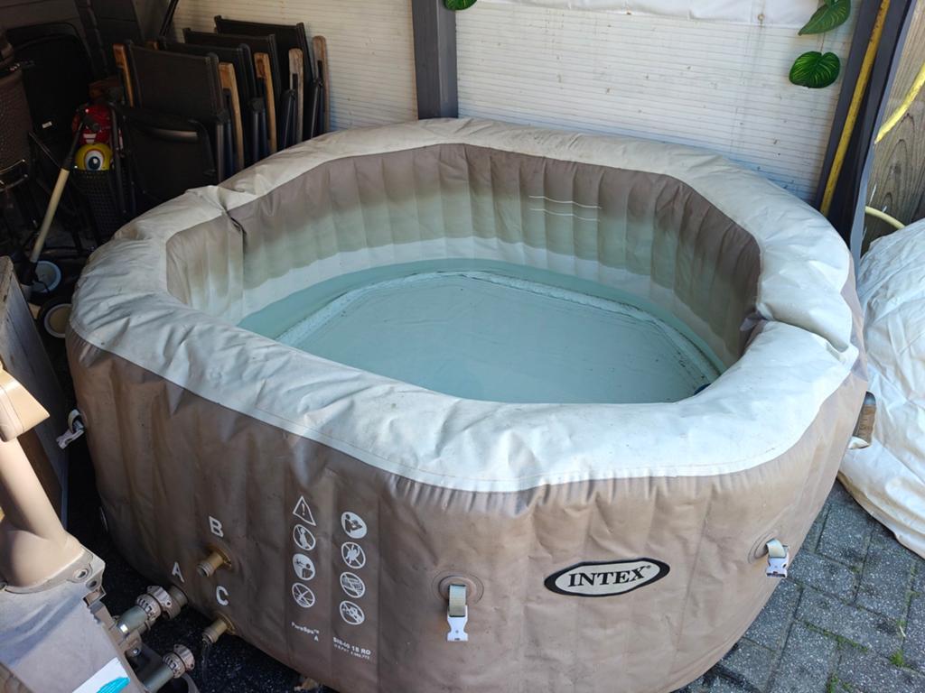 Opblaasbare jacuzzi Intex, Ophalen, Gebruikt, Verwarming