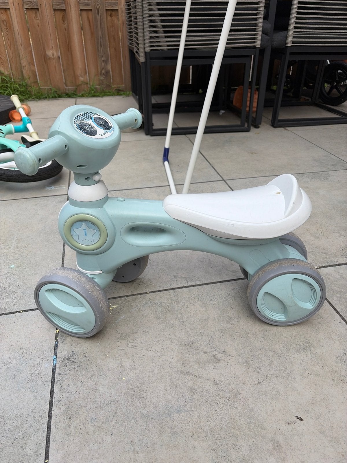 Loopfietsje voor baby's en peuters - Mintgroen, Kinderen en Baby's, Speelgoed | Buiten | Voertuigen en Loopfietsen, Ophalen, Gebruikt