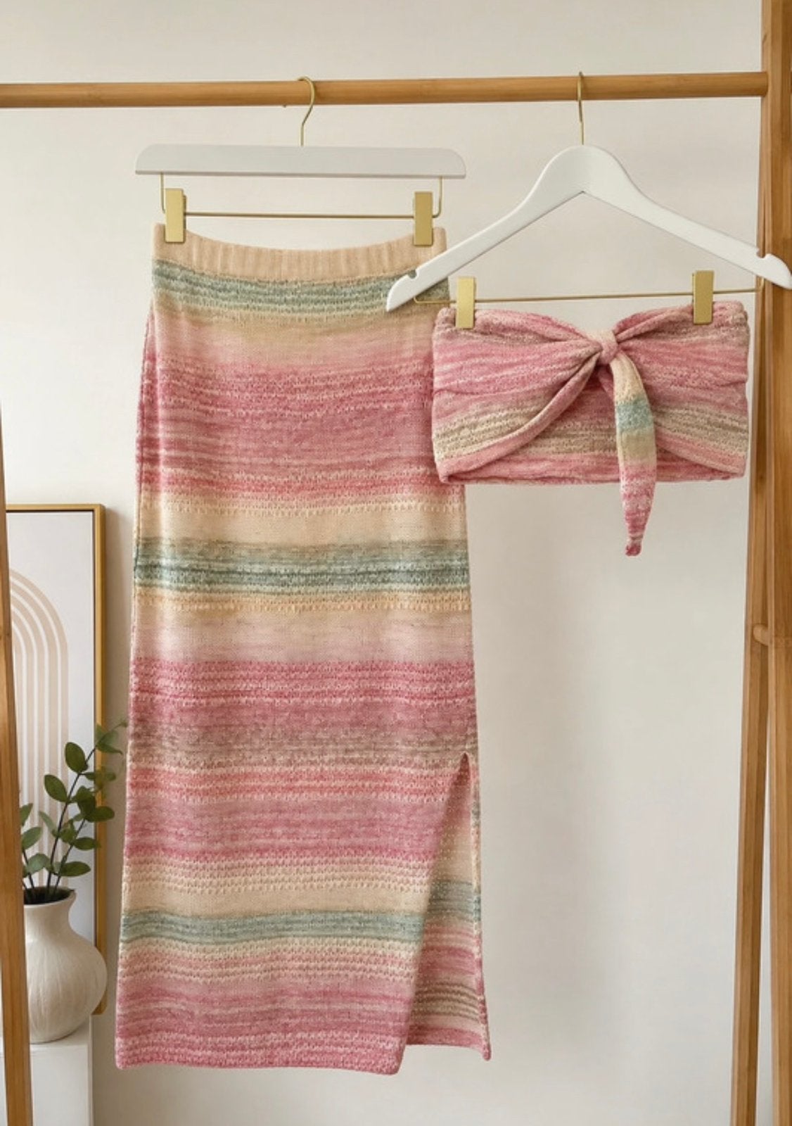 Gebreide 2-delige set: Bandeau Top & Midi Rok met Split, Kleding | Dames, Rokken, Maat 38/40 (M), Meerkleurig, Nieuw, Ophalen of Verzenden