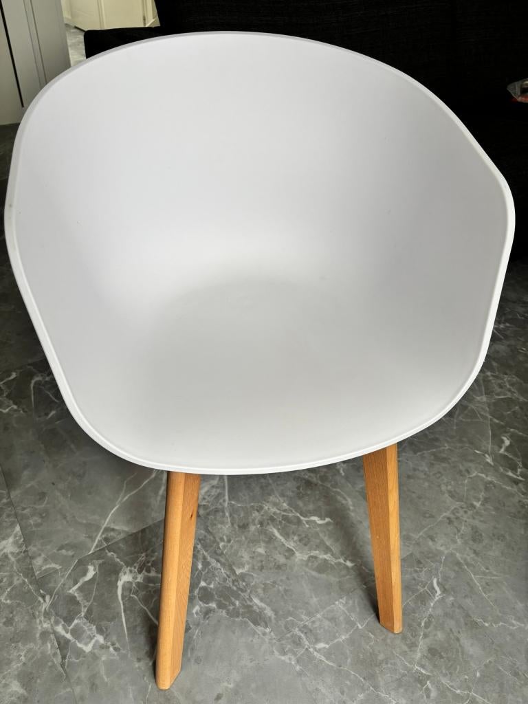 Witte design stoel 53,5x49 cm, Scandinavisch minimalistisch, Wit, Zo goed als nieuw, Eén