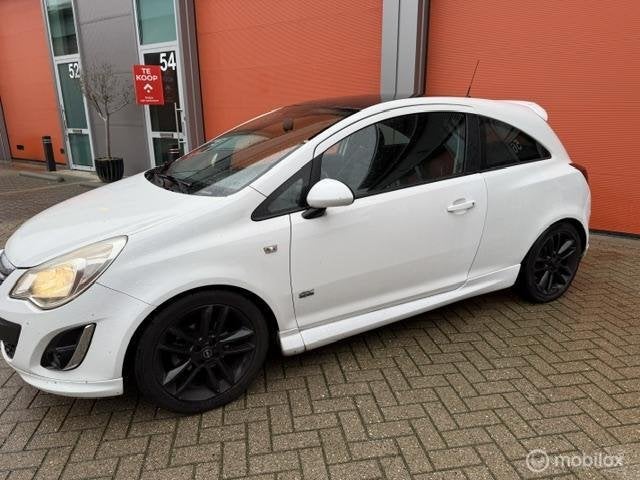 Opel Corsa 1.4-16V OPC-AIRCO-APK 09-27- EXTR'S, Auto's, Voorwielaandrijving, Euro 5, Stof, 4 cilinders
