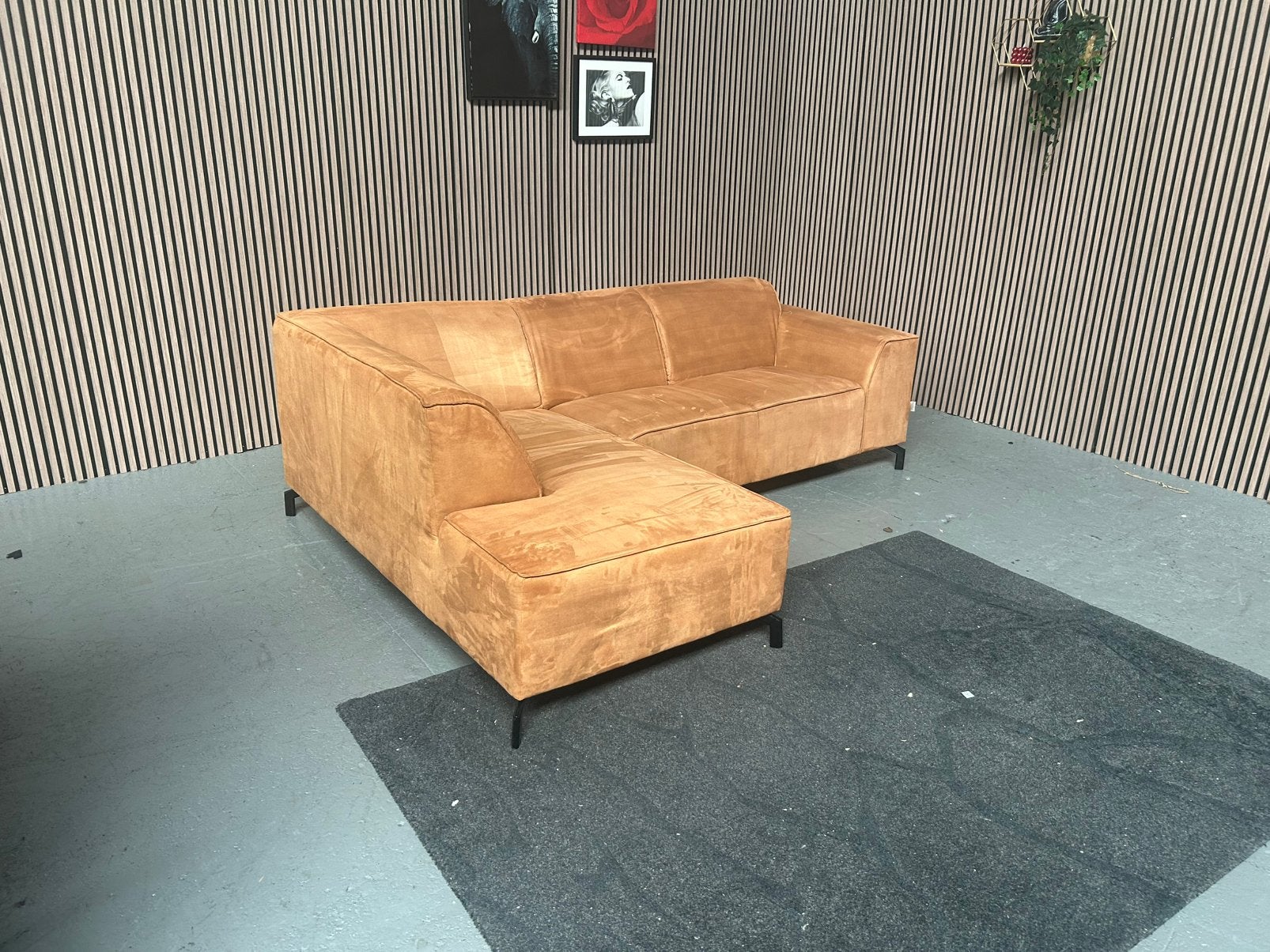 GRATIS LEVERING Goossens Hoekbank Cognac 252X177 GEREINIGD, Overige materialen, 250 tot 300 cm, Hoekbank, Ophalen of Verzenden
