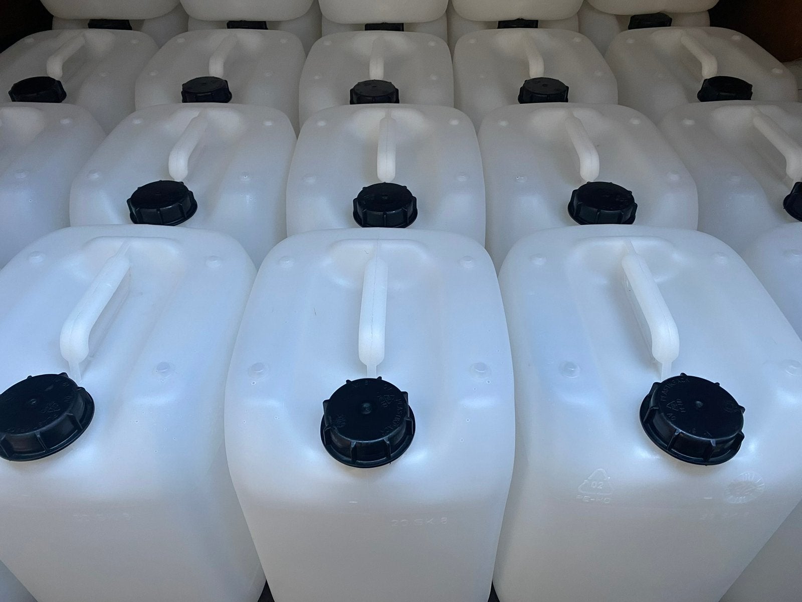 Jerrycans 20/25/30/ Tonnetje(60)Liter - Schoon en UN gekeurd, Ophalen, Zo goed als nieuw, Kunststof