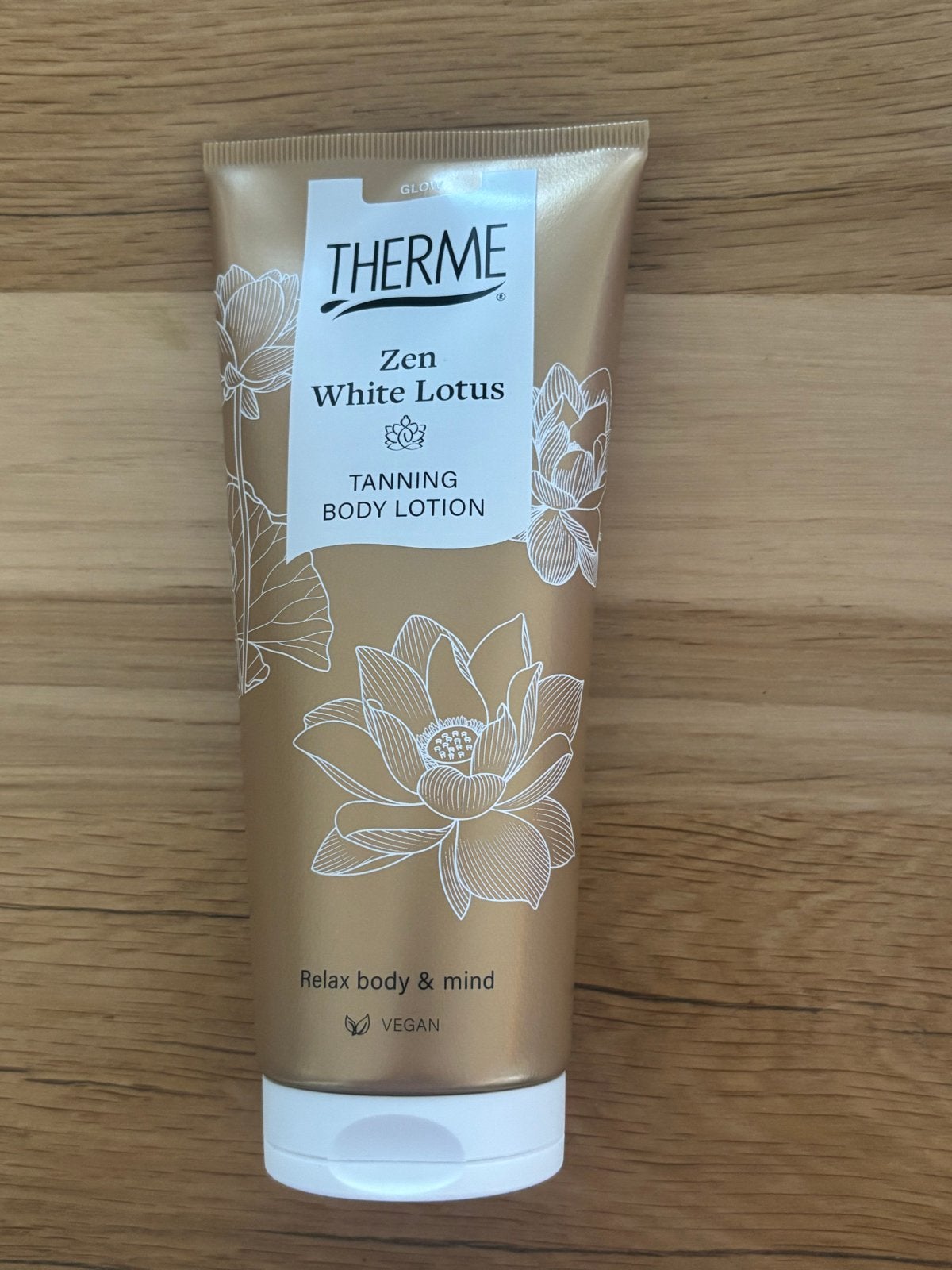 Therme Zen White Lotus Tanning Body Lotion, Ophalen of Verzenden, Nieuw, Bodylotion, Crème of Olie