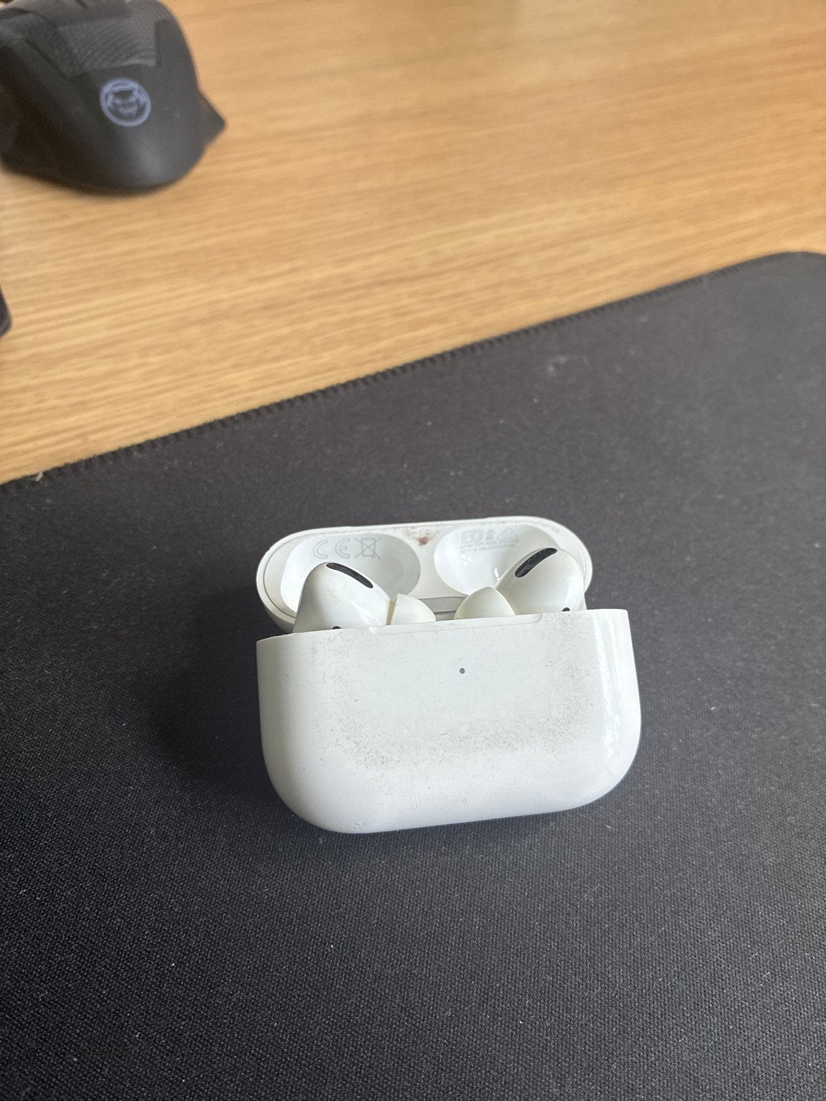 AirPods Pro 1e generatie - Let op: defecten, Audio, Tv en Foto, Koptelefoons, In-ear, Bluetooth, Ophalen of Verzenden, Wit