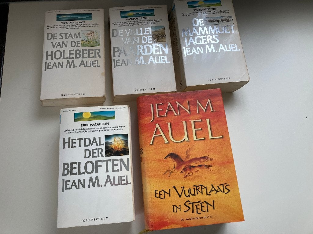 5 boeken van Jean M. Auel, Boeken, Ophalen of Verzenden, Jean M. Auel