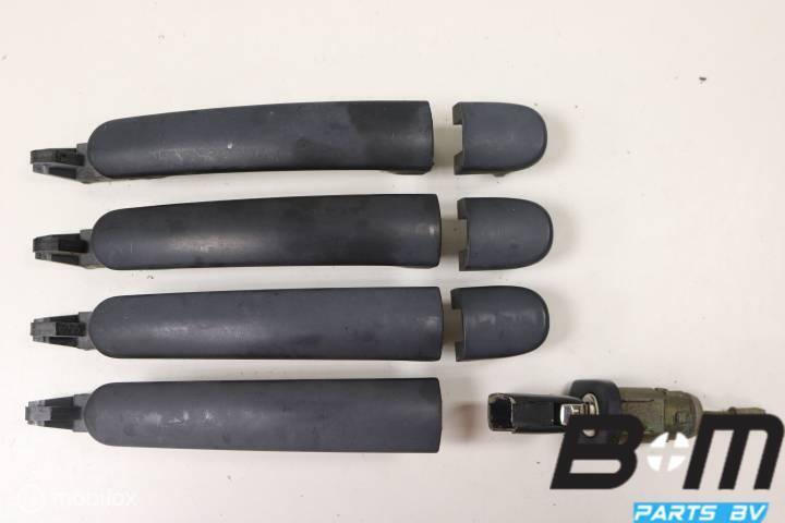 Set portiergrepen Volkswagen Golf 4 met sleutel 3B0837207, Auto-onderdelen, Gebruikt