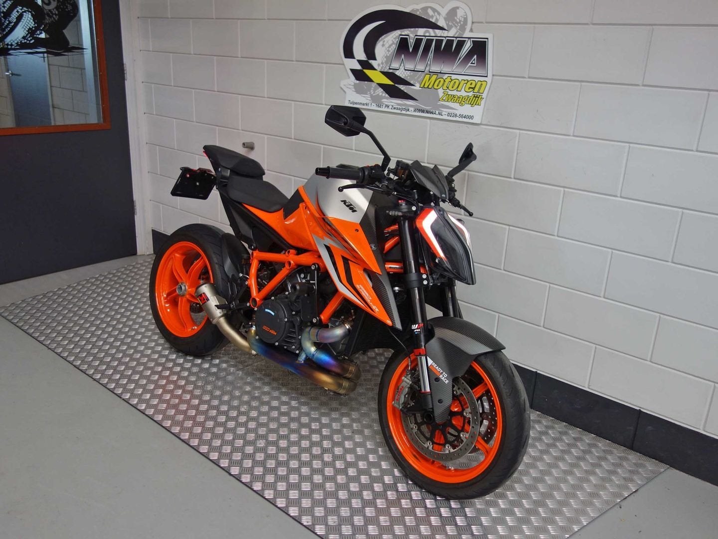 KTM 1290 SUPER DUKE R, 2 cilinders, KTM, Motorrijbewijs A, Bedrijf
