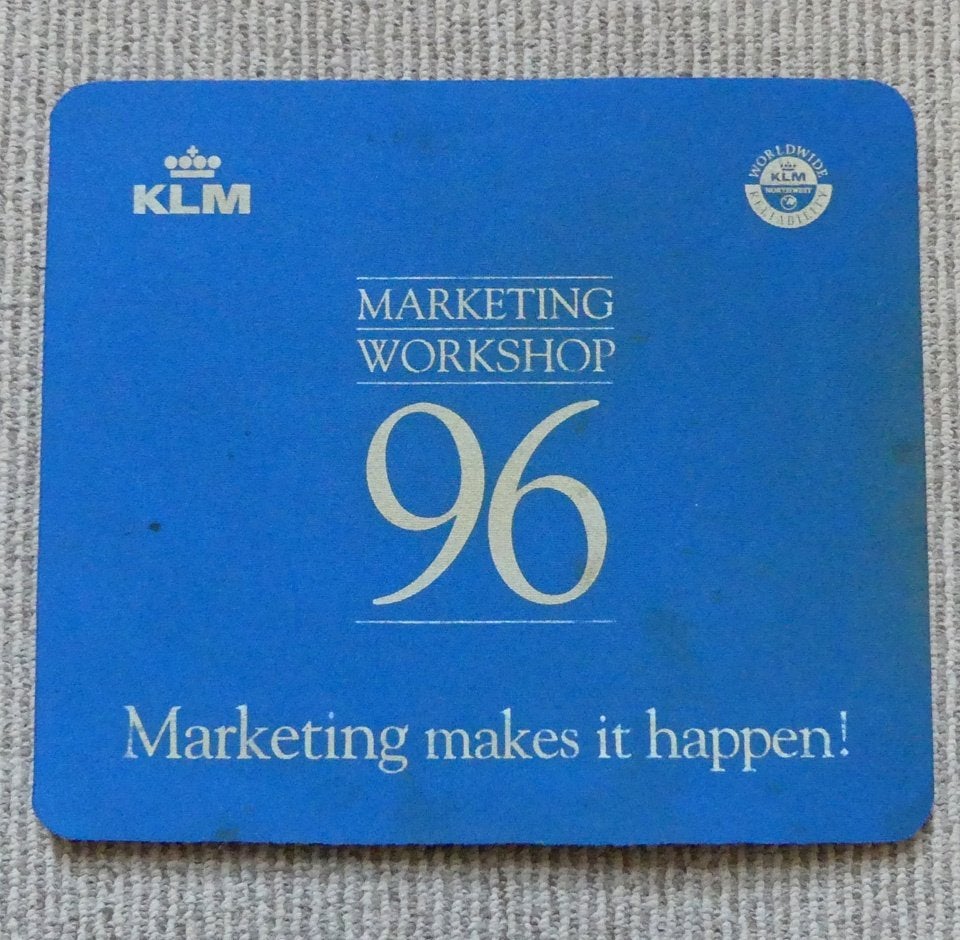 KLM vintage reclame muismat 1996, Verzamelen, Luchtvaart en Vliegtuigspotten, Ophalen of Verzenden, Gebruikt, Overige typen