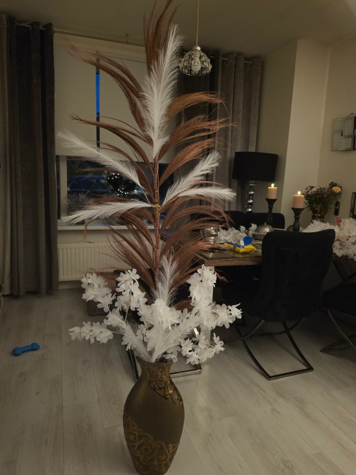 Grote bronzen vaas met gouden ornamenten met kersenbloesem, Ophalen, Overige materialen, Bruin, Met patroon/structuur
