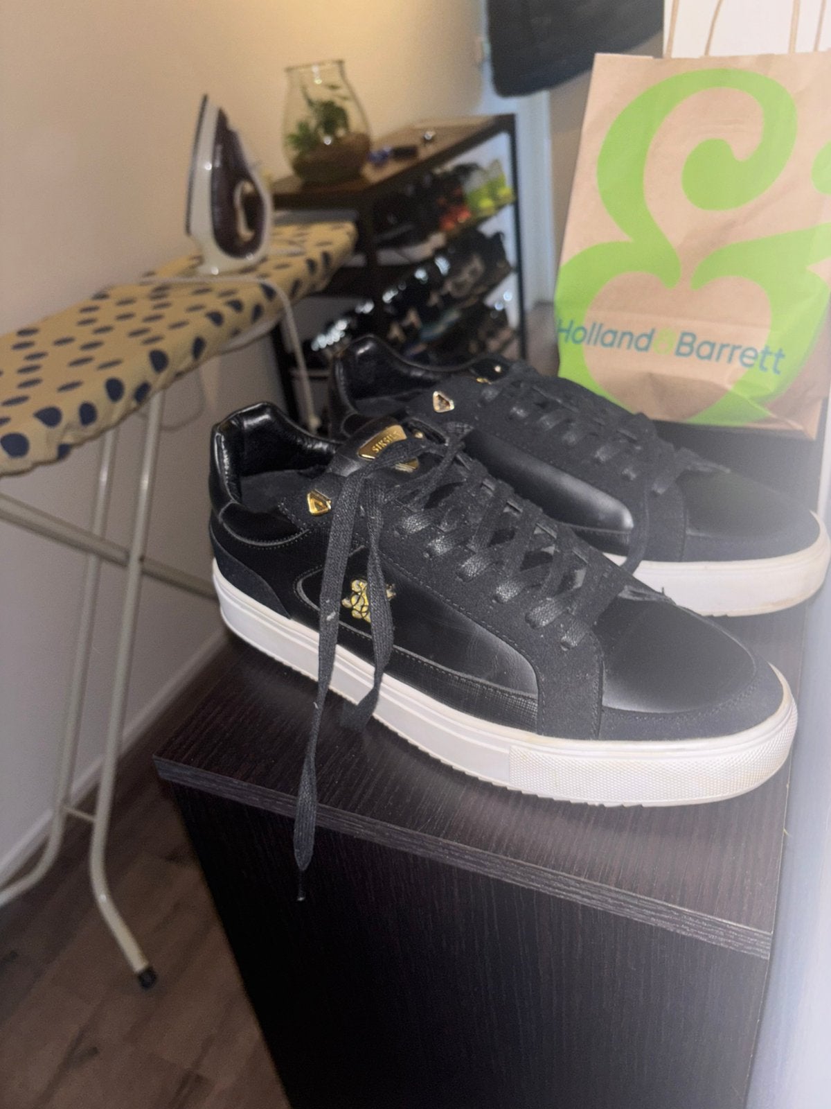 Siksilk, Ophalen, Zwart, Gedragen, Veterschoenen