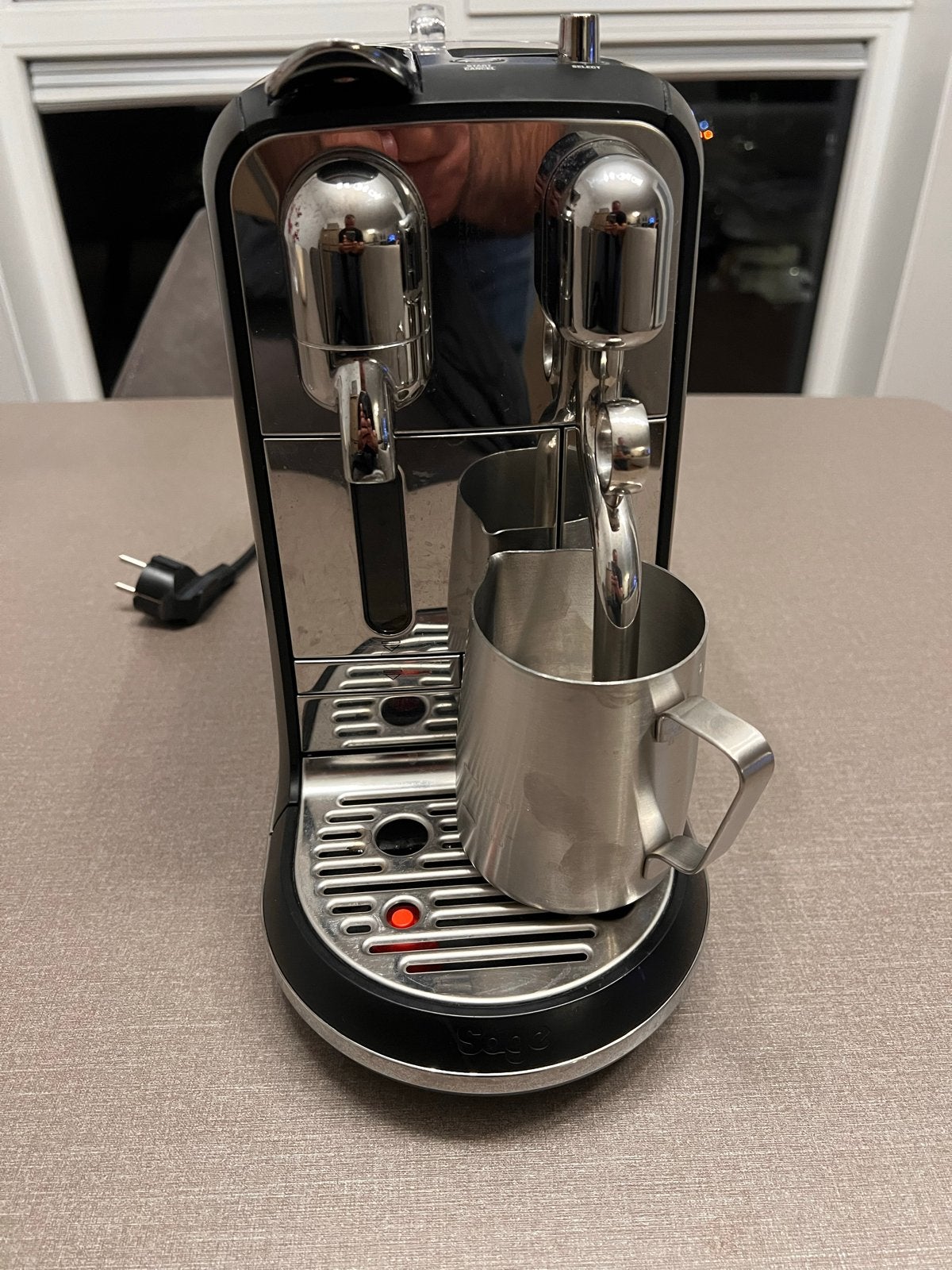 Nespresso koffiemachine met melkopschuimer (Sage), Ophalen, Gebruikt, Espresso apparaat, 1 kopje