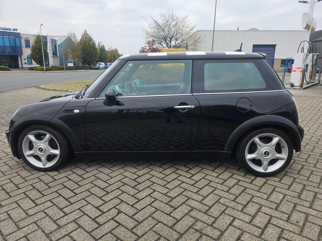 Mini Mini 1.6 Cooper#Airco#Lagekm#Sport, Voorwielaandrijving, Gebruikt, 4 cilinders, 4 stoelen
