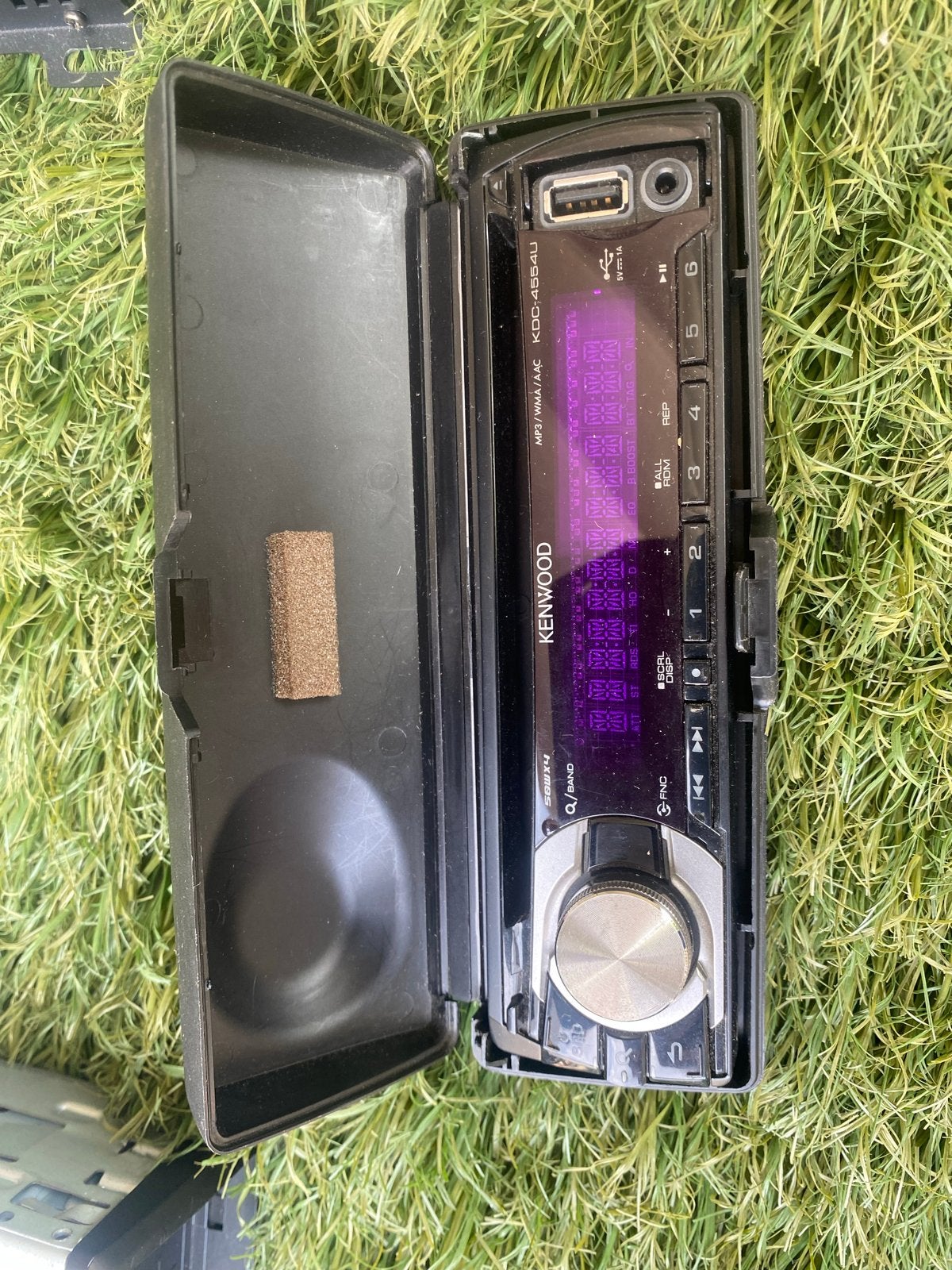 Kenwood Autoradio met afneembaar frontje en versterker, Ophalen, Gebruikt