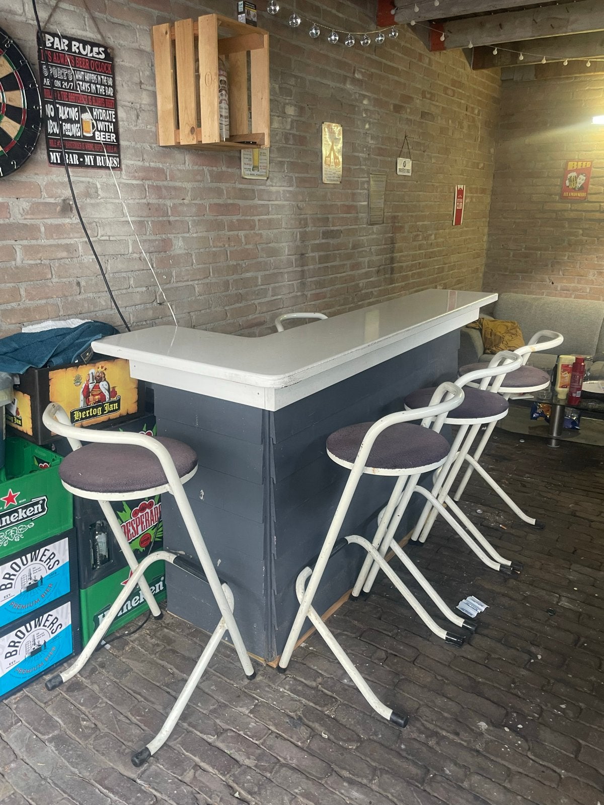 Complete bar met Krukken, Ophalen, Gebruikt, Inclusief barstoelen