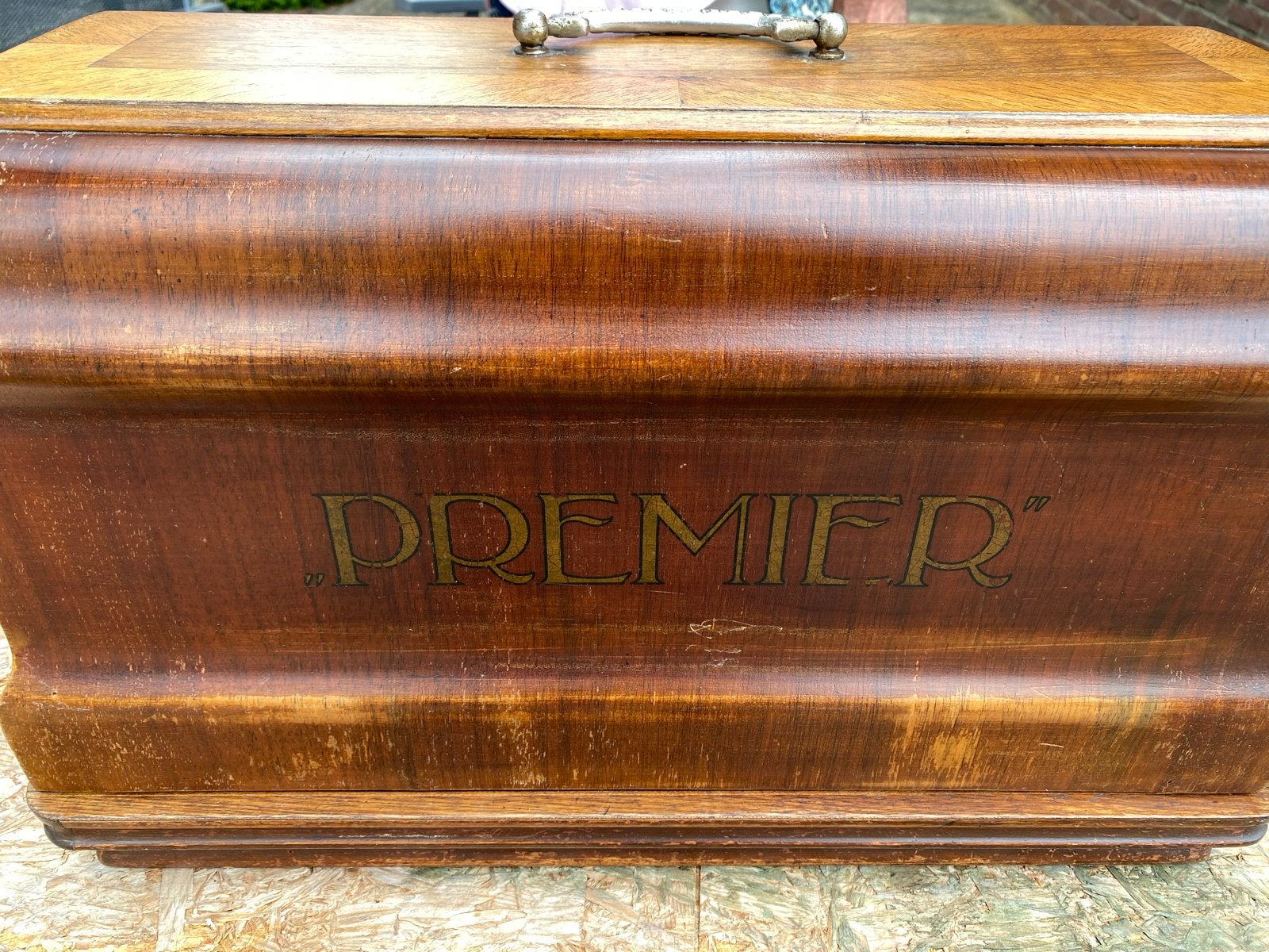 Premier vintage naaimachine met houten kist, Antiek en Kunst, Ophalen of Verzenden