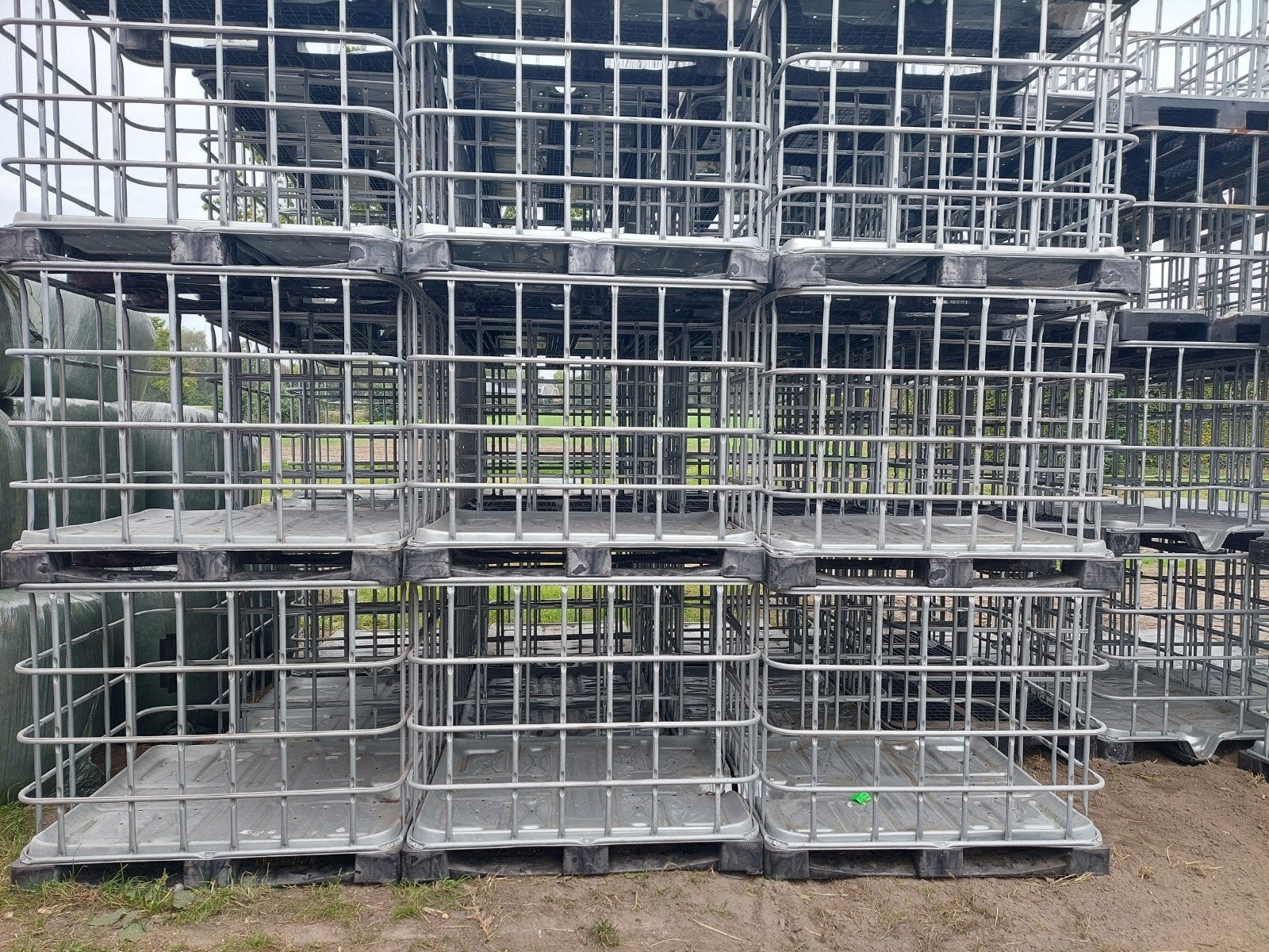 ibc container kratten kooien haardhoutkrat, Minder dan 3 m³, Ophalen, Blokken