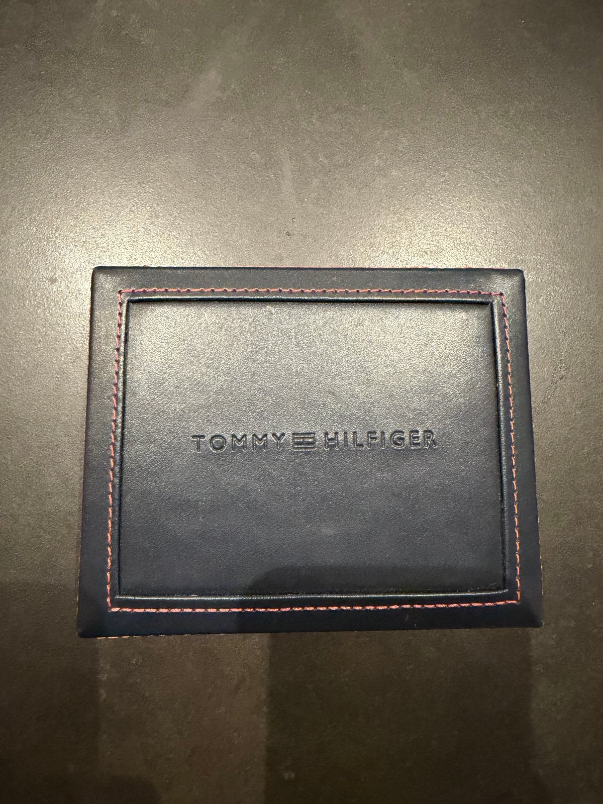 Nieuwe Tommy Hilfiger RFID-portemonnee - Zwart leer, Overige merken, Zwart, Nieuw, Ophalen of Verzenden