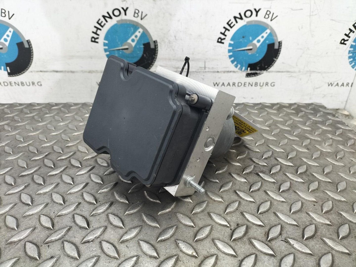 RENAULT CLIO MK5 B7 TECHNO ABS POMP  476608195R 2024, Ophalen of Verzenden, Gebruikt, Stiba lid