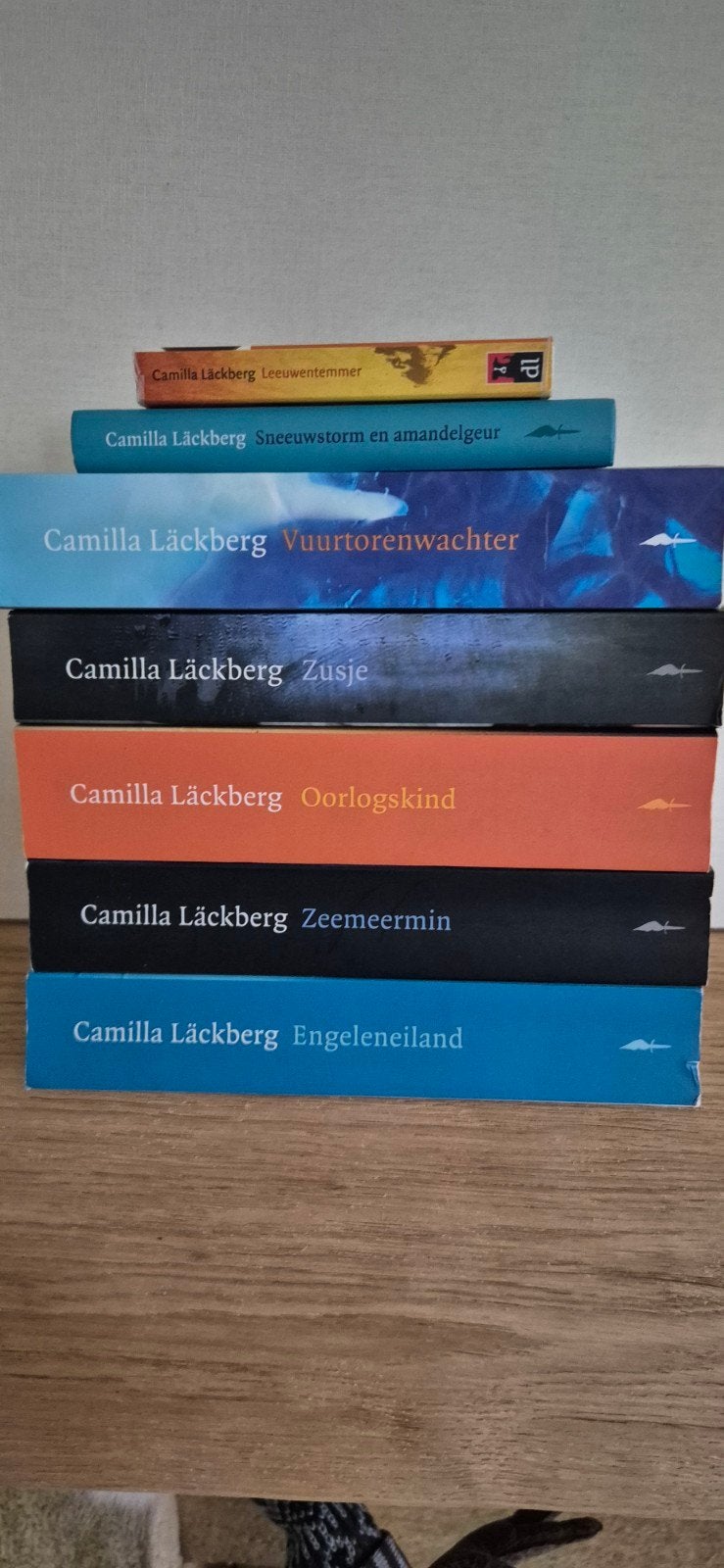 Camilla Läckberg boeken - 7 thrillers, Boeken, Ophalen of Verzenden, Gelezen, Camilla Läckberg, Europa overig