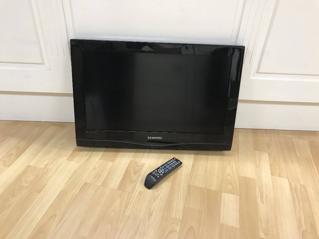 Samsung LCD TV - type LE26C350 26 inch, Ophalen, 50 Hz, Zo goed als nieuw, Samsung