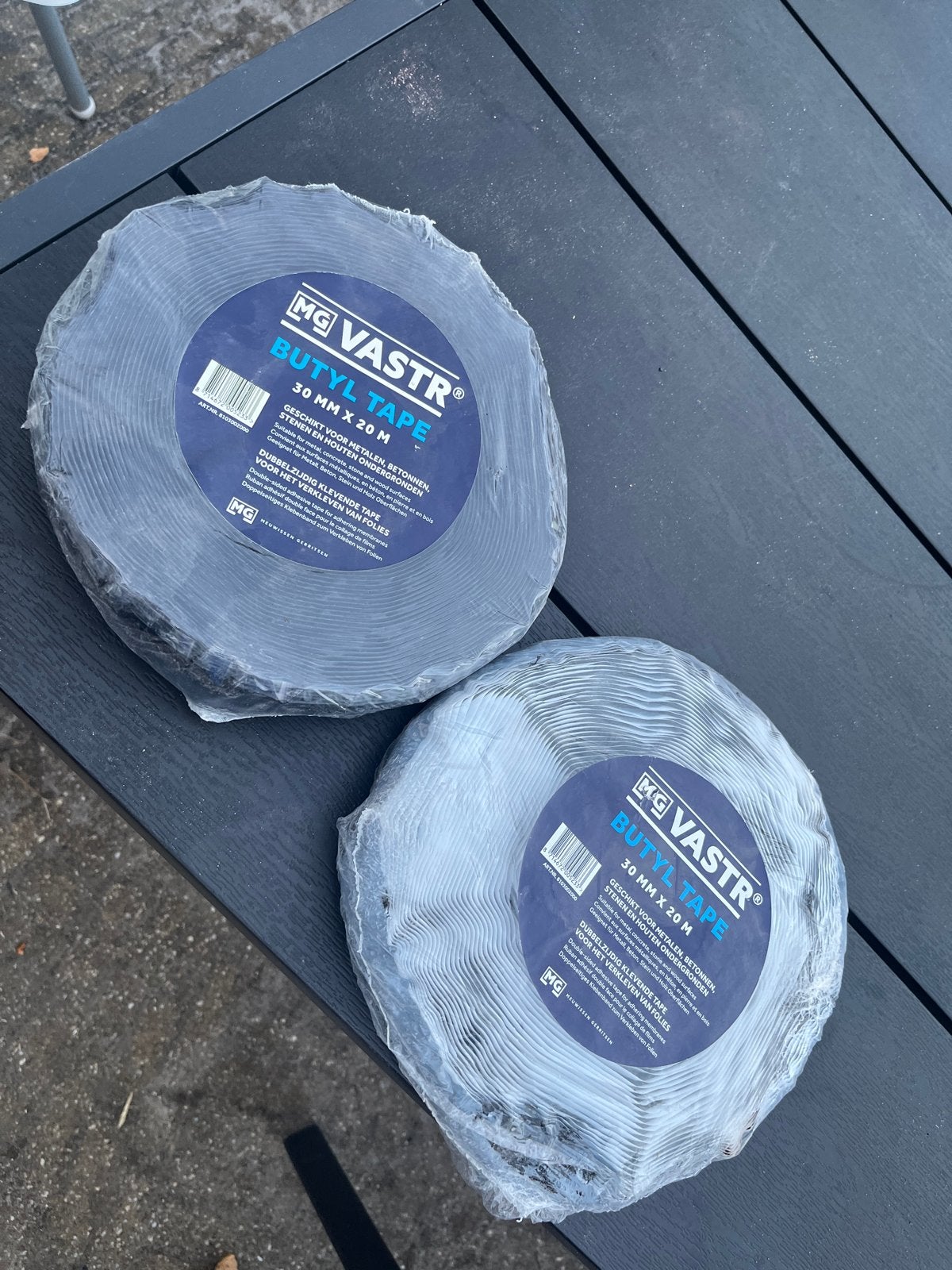 MG VASTR Butyl Tape 30mm x 20m - Dubbelzijdig Kleefband, Doe-het-zelf en Verbouw, Overige Doe-het-zelf en Verbouw, Ophalen of Verzenden