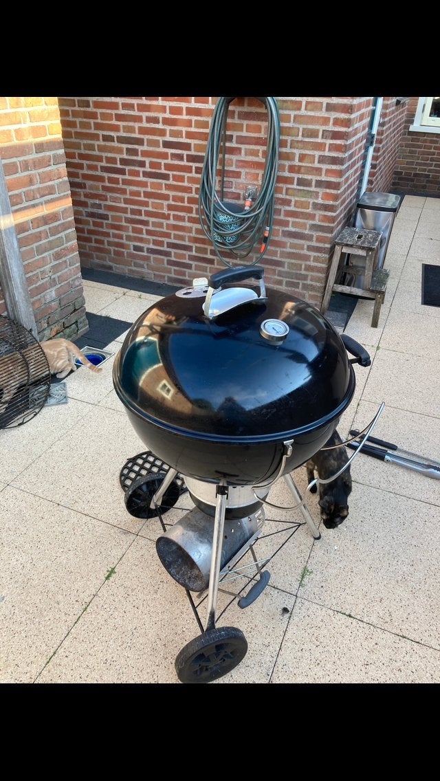 Weber Master-Touch GBS E-5750 Houtskoolbarbecue, Tuin en Terras, Houtskoolbarbecues, Ophalen, Gebruikt, Met accessoires