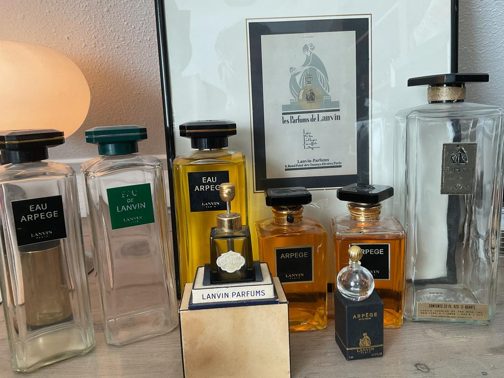 Lanvin factices en ingelijste reclame, Sieraden, Tassen en Uiterlijk, Ophalen of Verzenden, Gebruikt