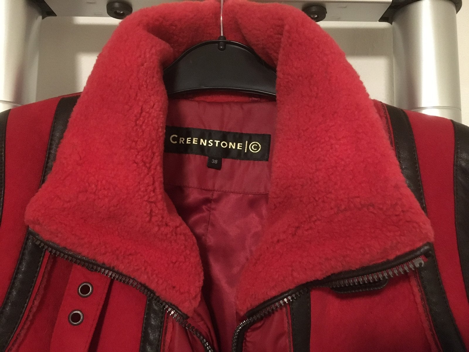 Mooie rode Creenstone jas met capuchon, maat 38, Ophalen of Verzenden, Zo goed als nieuw, Maat 38/40 (M), Rood