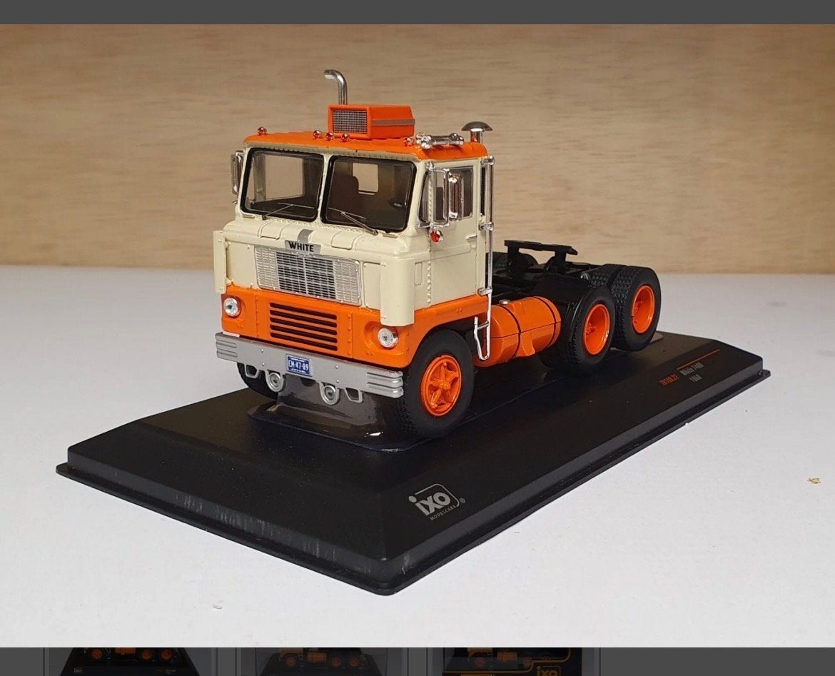 White 7400 IXO 1:43 schaalmodel uit 1960, Ophalen of Verzenden, Nieuw, Bus of Vrachtwagen, Overige merken