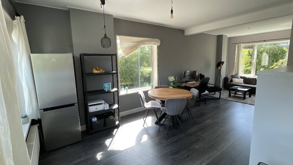 Instapklaar apt - Max 1 jr - Voorkeur aan Christen, Huizen en Kamers, Huizen te huur, Rotterdam, Appartement, Direct bij eigenaar