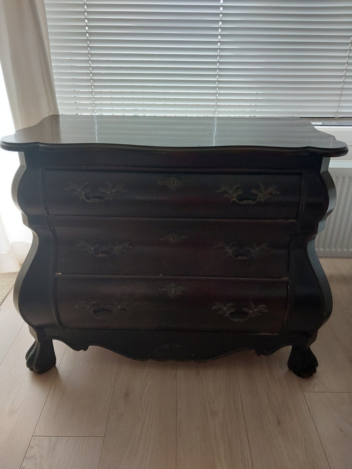 Buikkastje  commode met 3 laden, Ophalen
