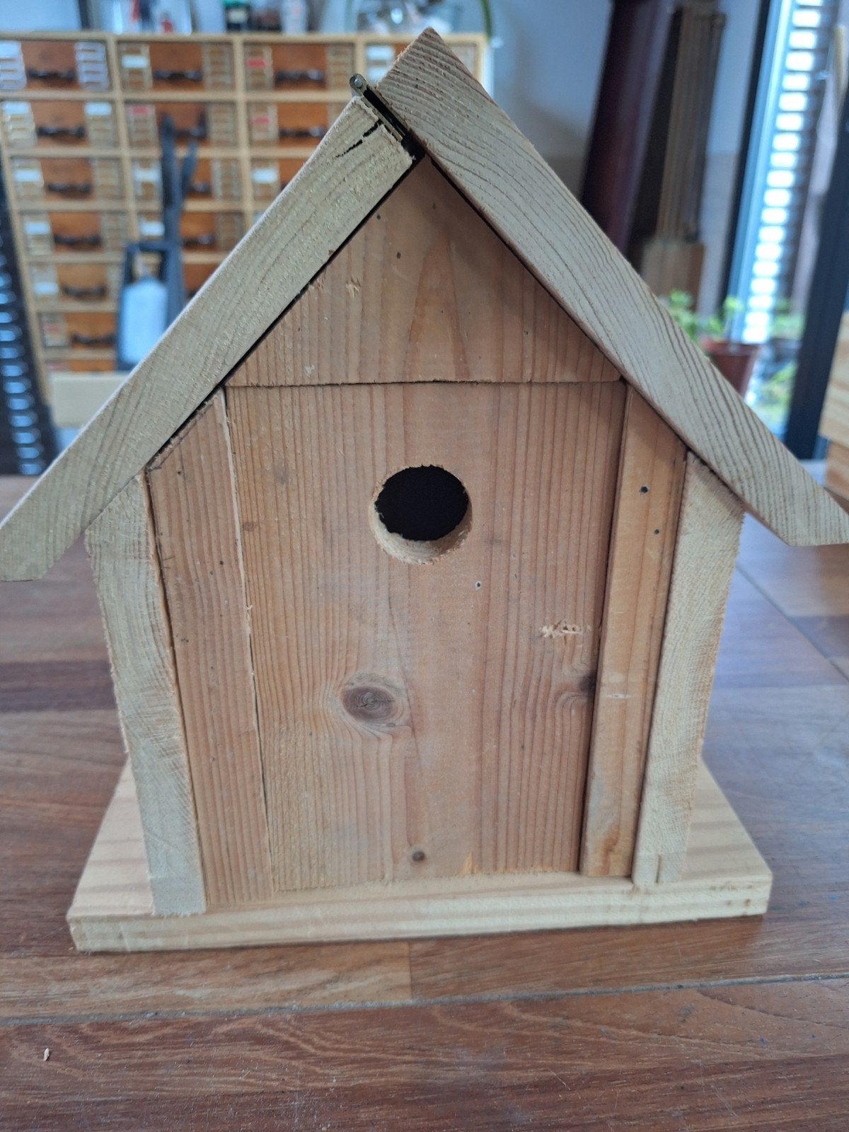 vogelhuisje geschikt voor koolmees, Dieren en Toebehoren, Ophalen of Verzenden, Zo goed als nieuw, Hout, Vogelkooi